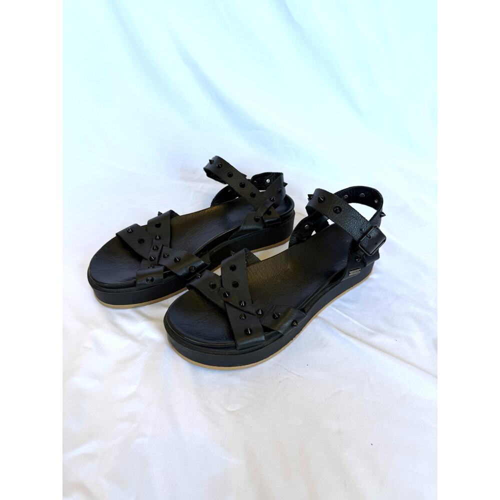 Velez Rock Stud Spiked Platform Sandals Black Leather, US 7.5, 38 Goth Edgy,Glam